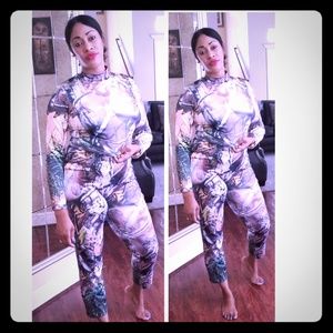 Camouflage jumpuit order toooo big